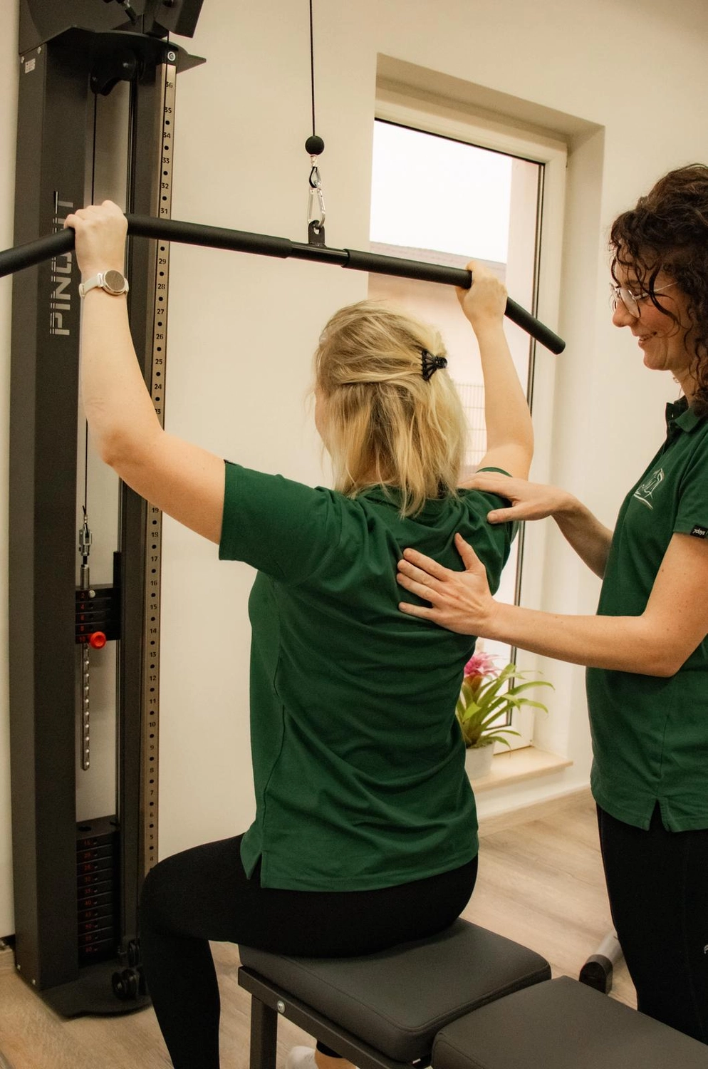 Physio - Massage - Temple by Melanie Schulze -Trainingsgerät