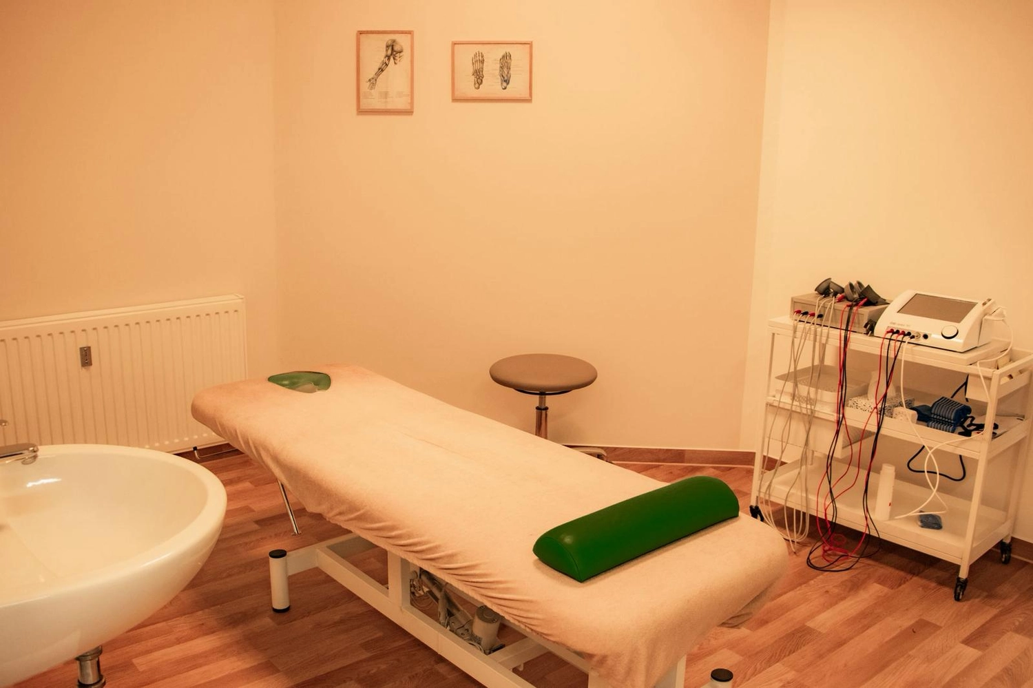 Physio - Massage - Temple by Melanie Schulze -Massagebett