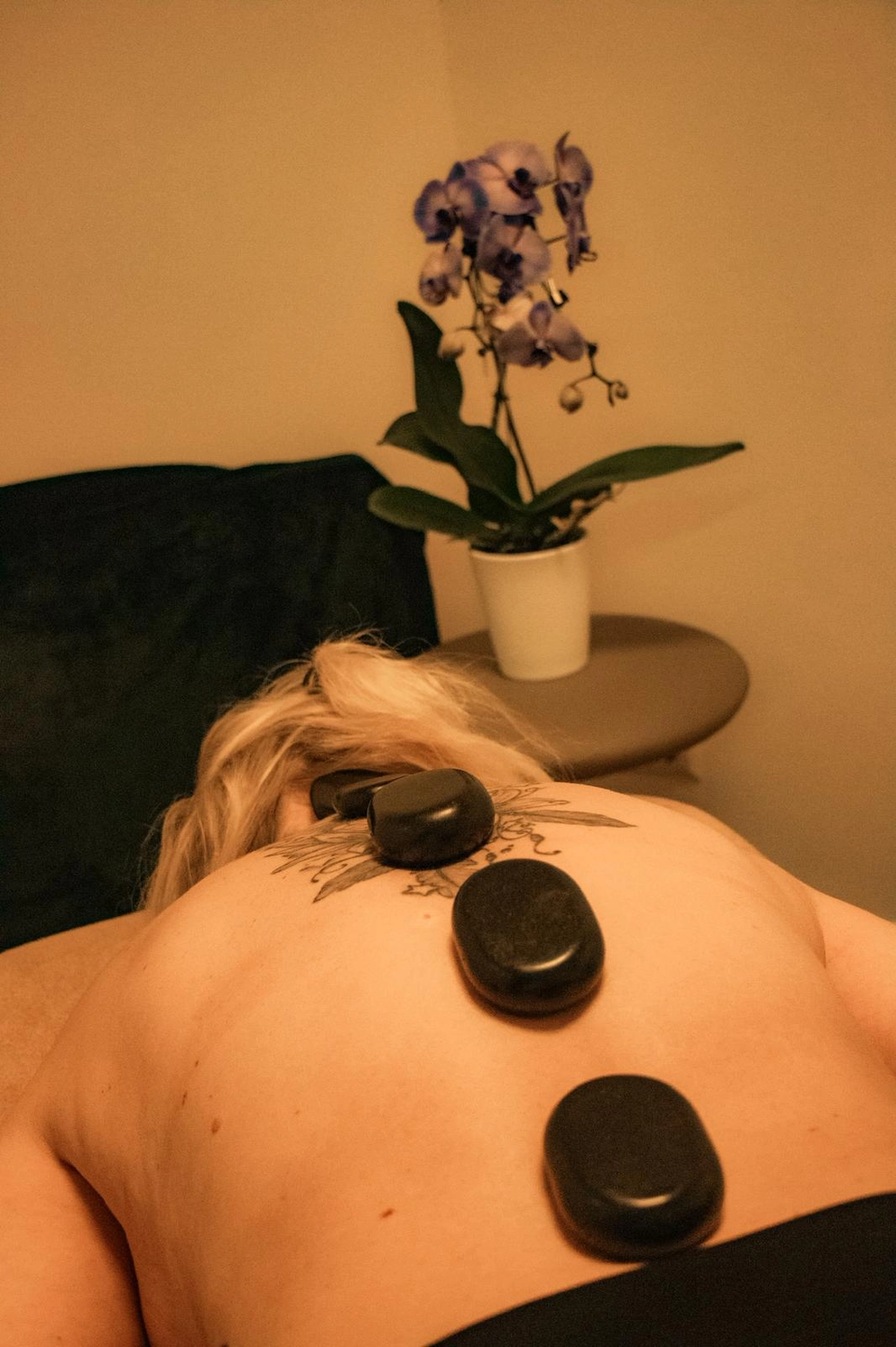 Physio - Massage - Temple by Melanie Schulze -Rückenmassage